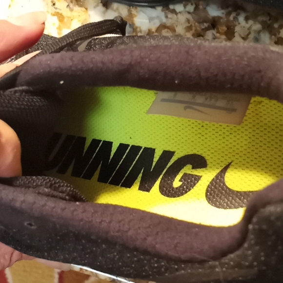 😎❤ Nike running shoe size 9 men's - Picture 3 of 5